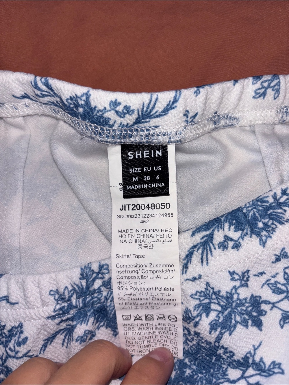 SHEIN White and Blue Toile Midi Skirt Set with Front Slit - Picture 2 of 4